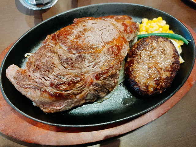 モンスターグリル食べたもの３