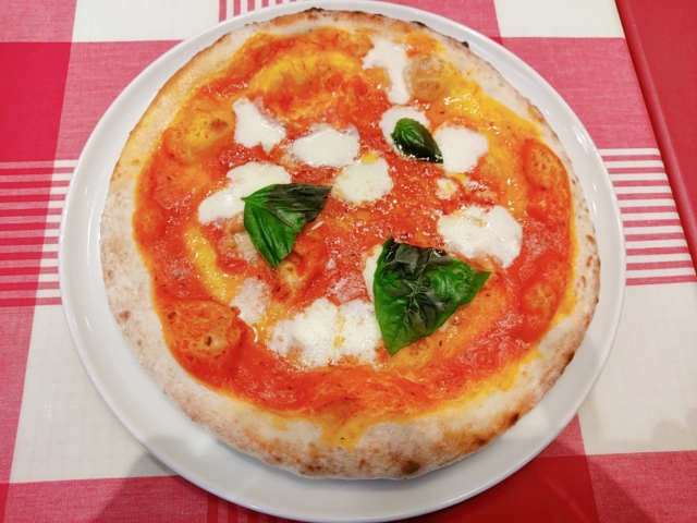 パステルイタリアーナピザ食べ放題２