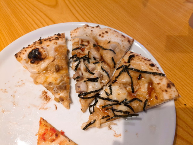馬車道ピザ食べ放題食べたもの５A