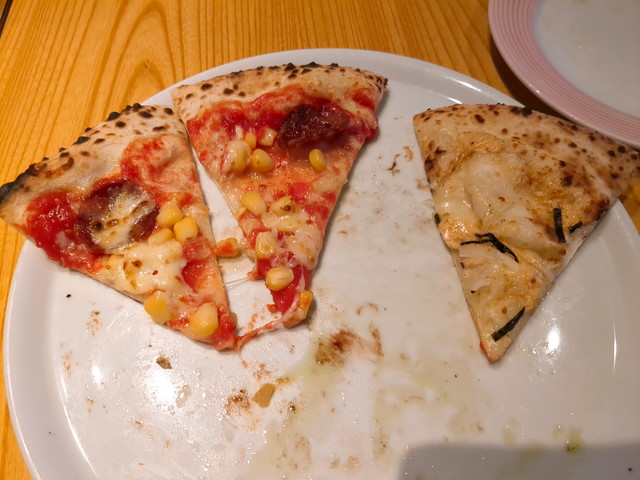 馬車道ピザ食べ放題食べたもの８A