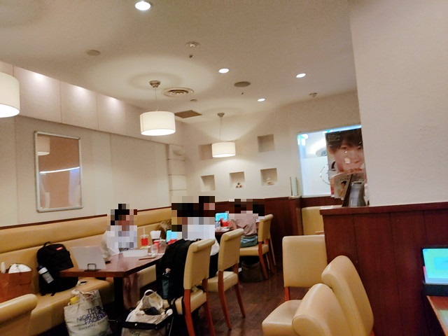ポムの樹内観１