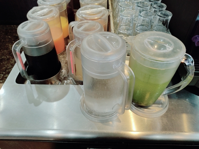 スエヒロ館ドリンクバー７