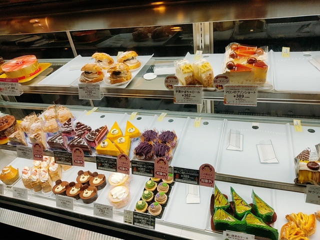 不二家ケーキバイキングメニュー４