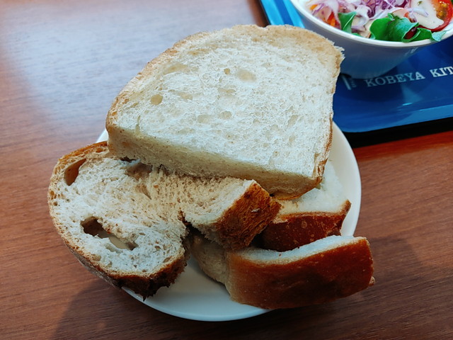 神戸屋パン食べ放題８