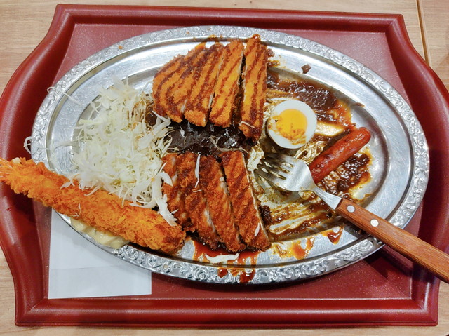 ゴーゴカレー食べたもの４