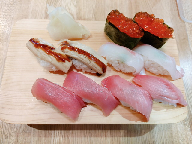 築地玉寿司食べ放題食べたもの６