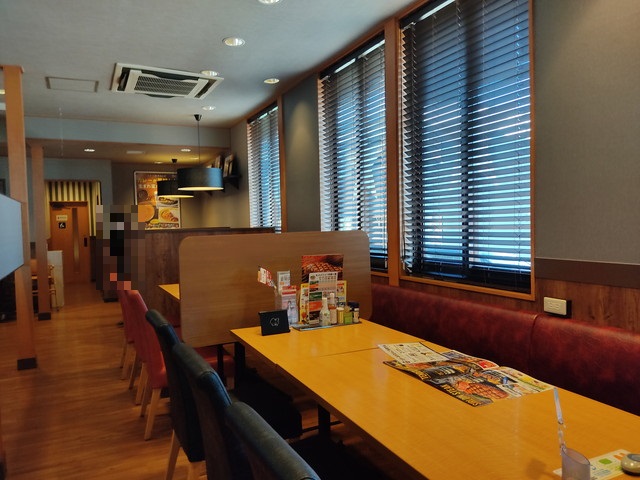 ステーキガスト２内装２