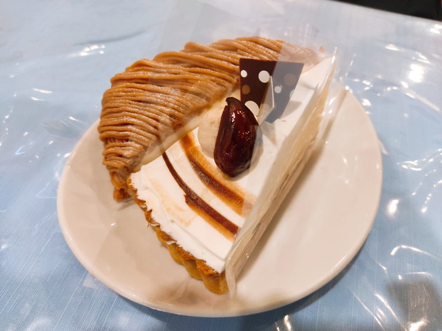 マカロニ市場ケーキ食べ放題食べたもの２