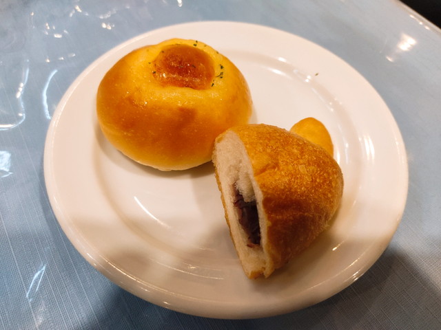 マカロニ市場パン食べ放題食べたもの２