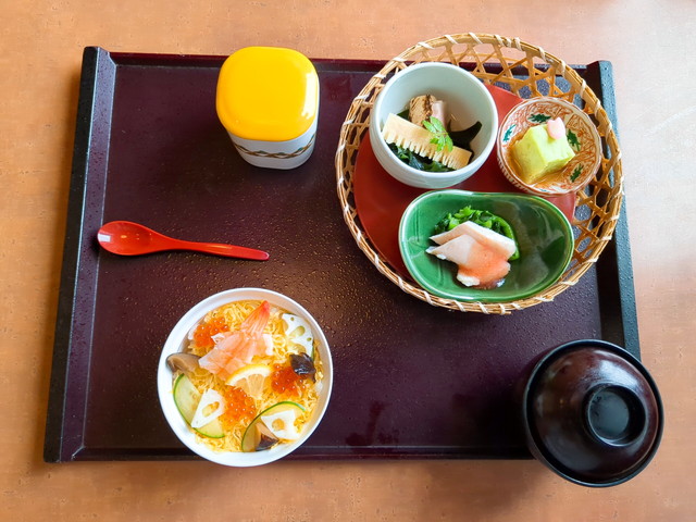 かごの屋ランチ食べたもの１