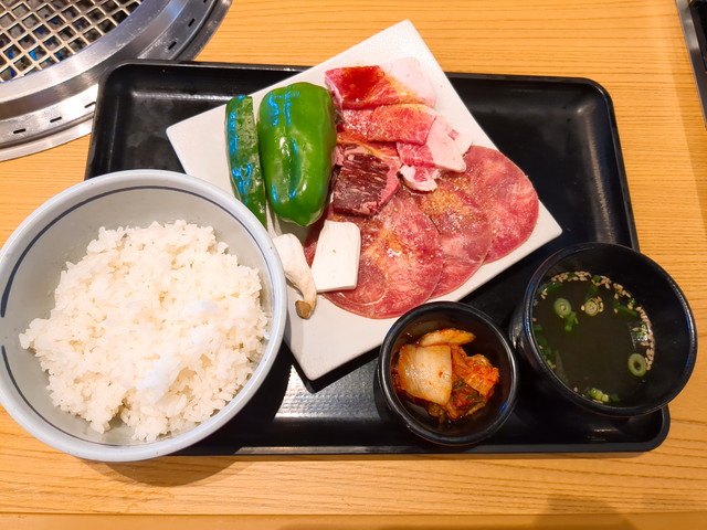 かみむら牧場ランチ食べたもの３