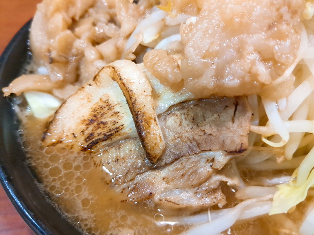 山小屋ラーメン二郎系食べたもの４